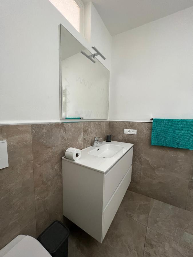 Ferienwohnung Casa Del Poeta Riva Ligure Exterior foto