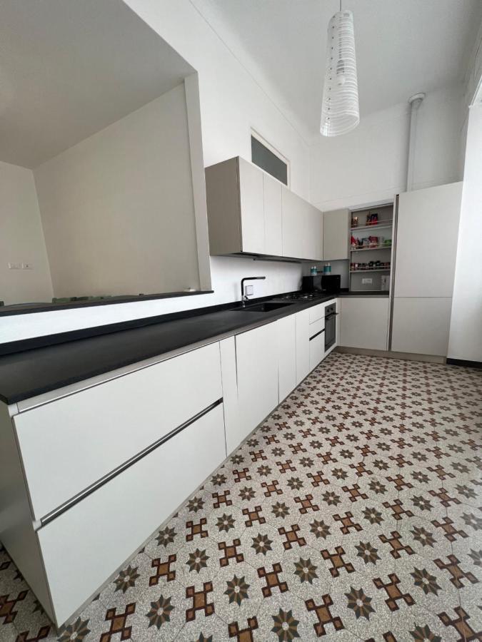 Ferienwohnung Casa Del Poeta Riva Ligure Exterior foto